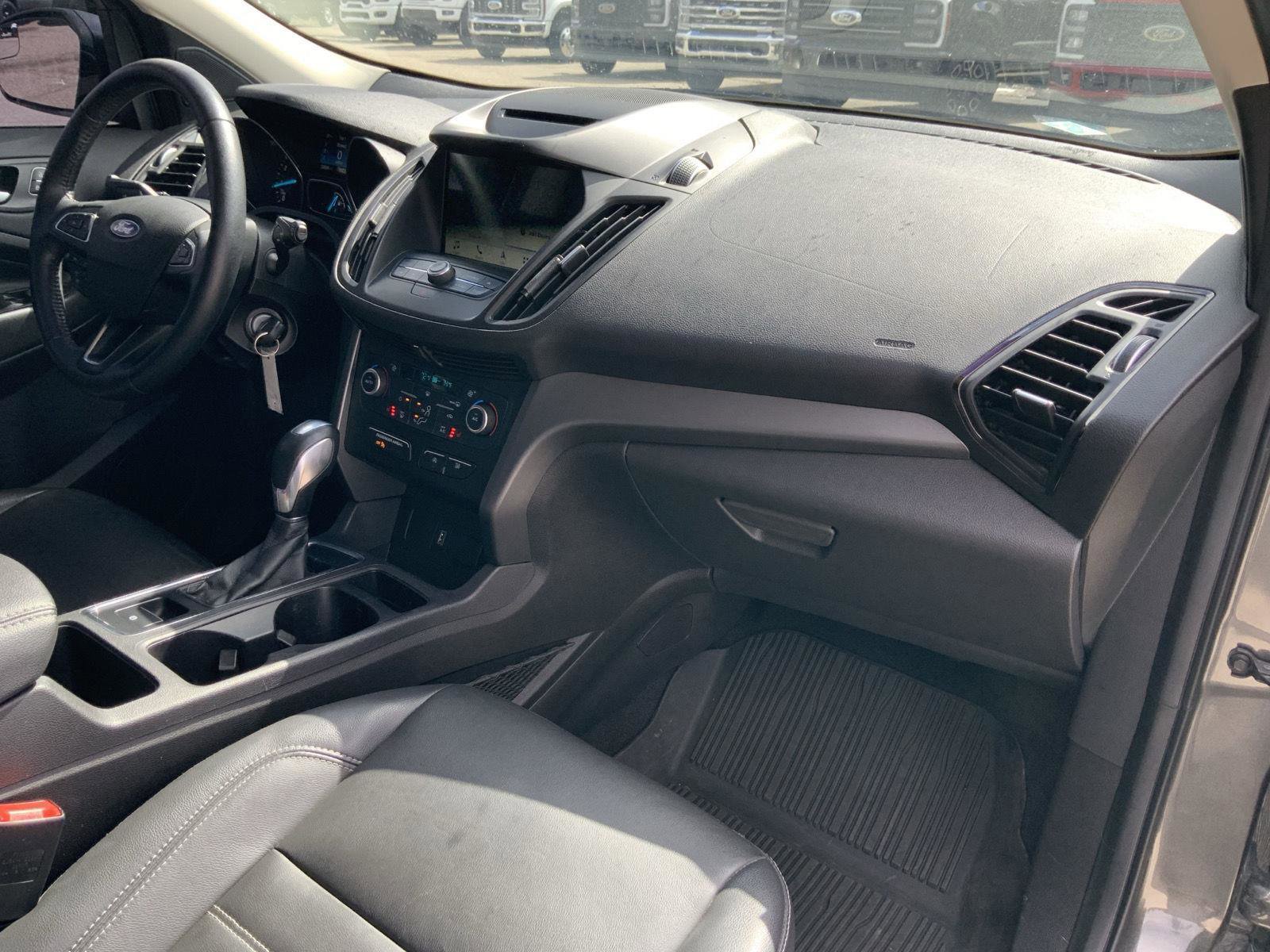 Used 2018 Ford Escape SEL image 55