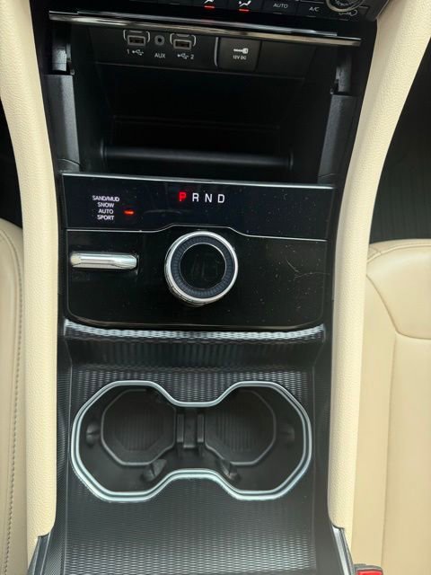 Used 2024 Jeep Grand Cherokee Limited image 27