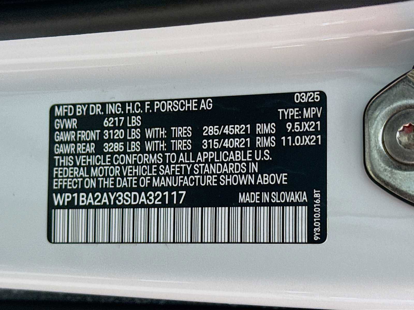New 2025 Porsche Cayenne Coupe AWD/4WD image 41