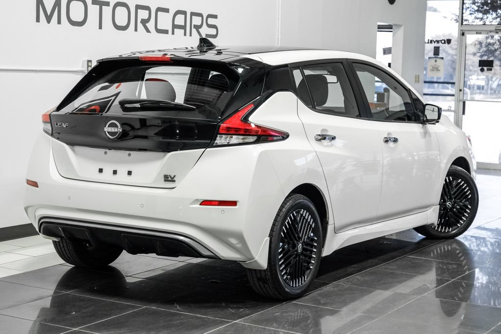 Used 2024 Nissan Leaf SV Plus FWD image 8