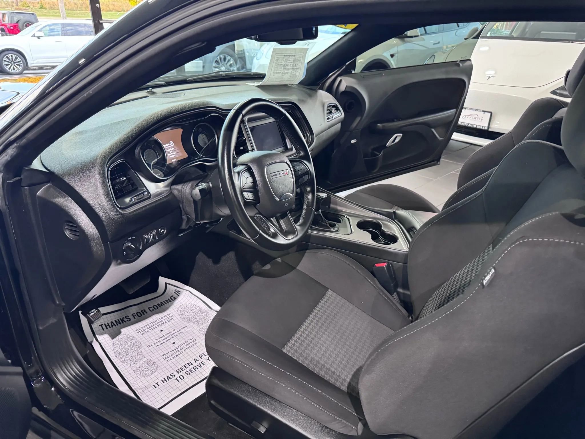 Used 2023 Dodge Challenger GT image 9