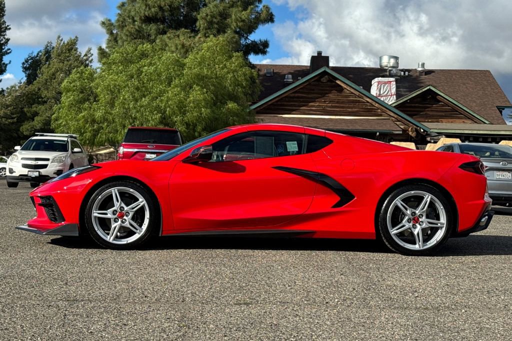 Used 2021 Chevrolet Corvette Stingray Coupe w/ 1LT image 7
