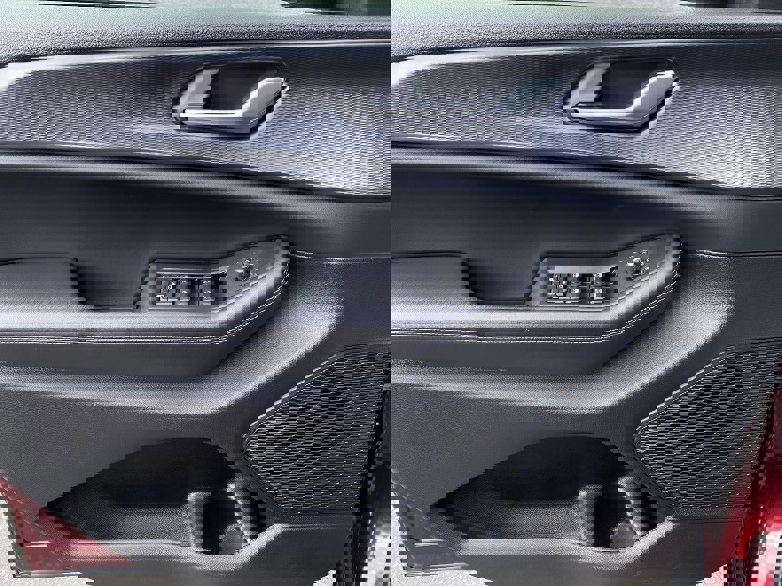 Used 2023 Jeep Grand Cherokee Laredo image 14