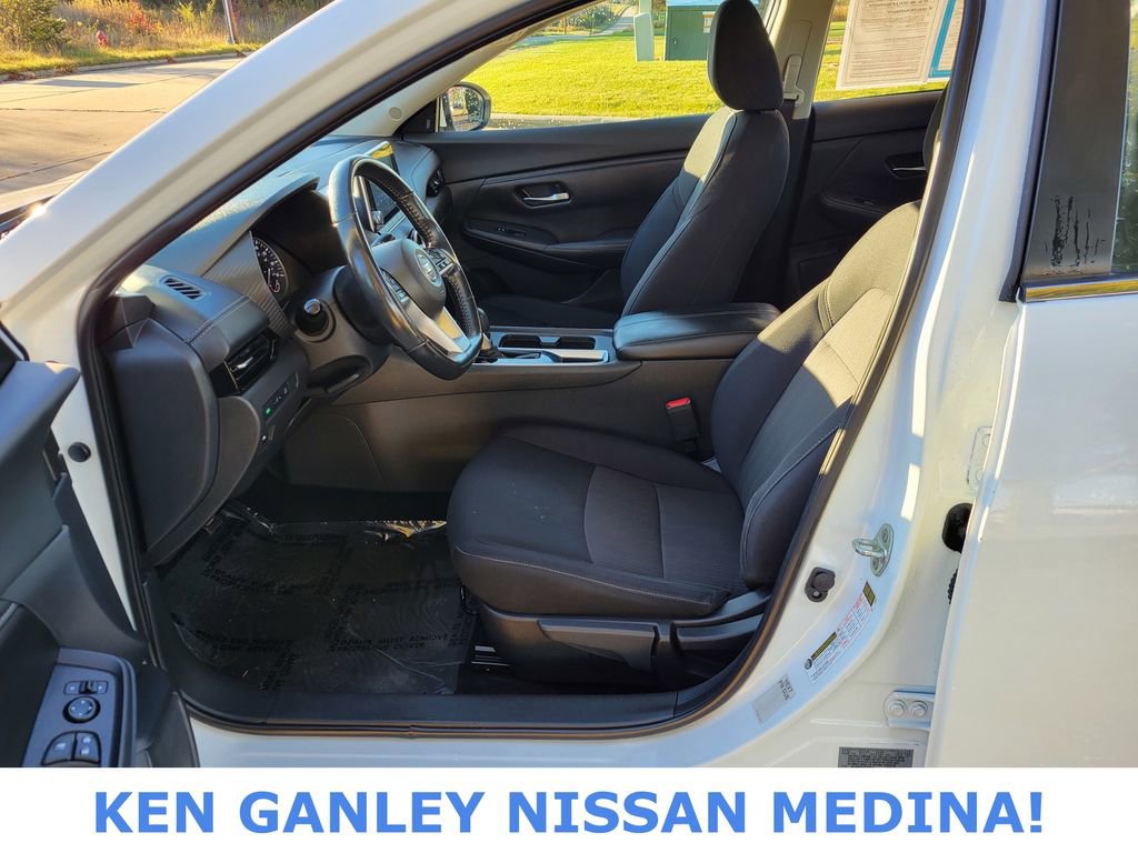 Used 2022 Nissan Sentra SV image 34