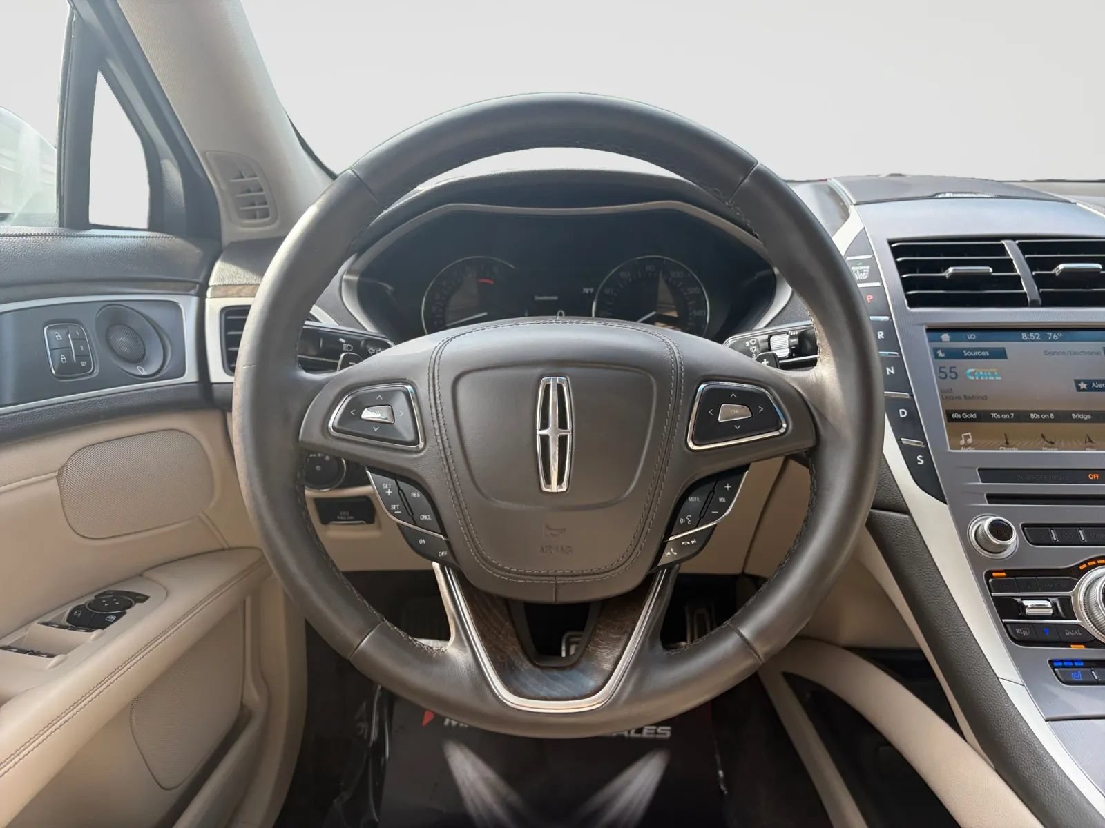 Used 2018 Lincoln MKZ Reserve w/ Magnetic Appearance Package AWD/4WD image 29