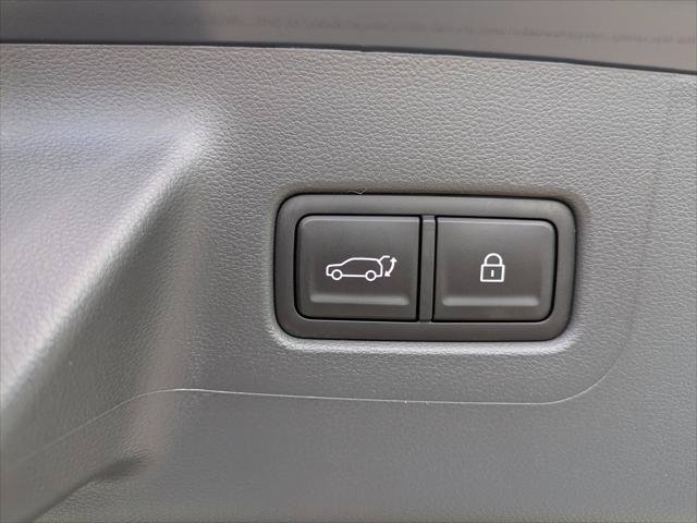 New 2026 Hyundai Santa Fe SE FWD image 11