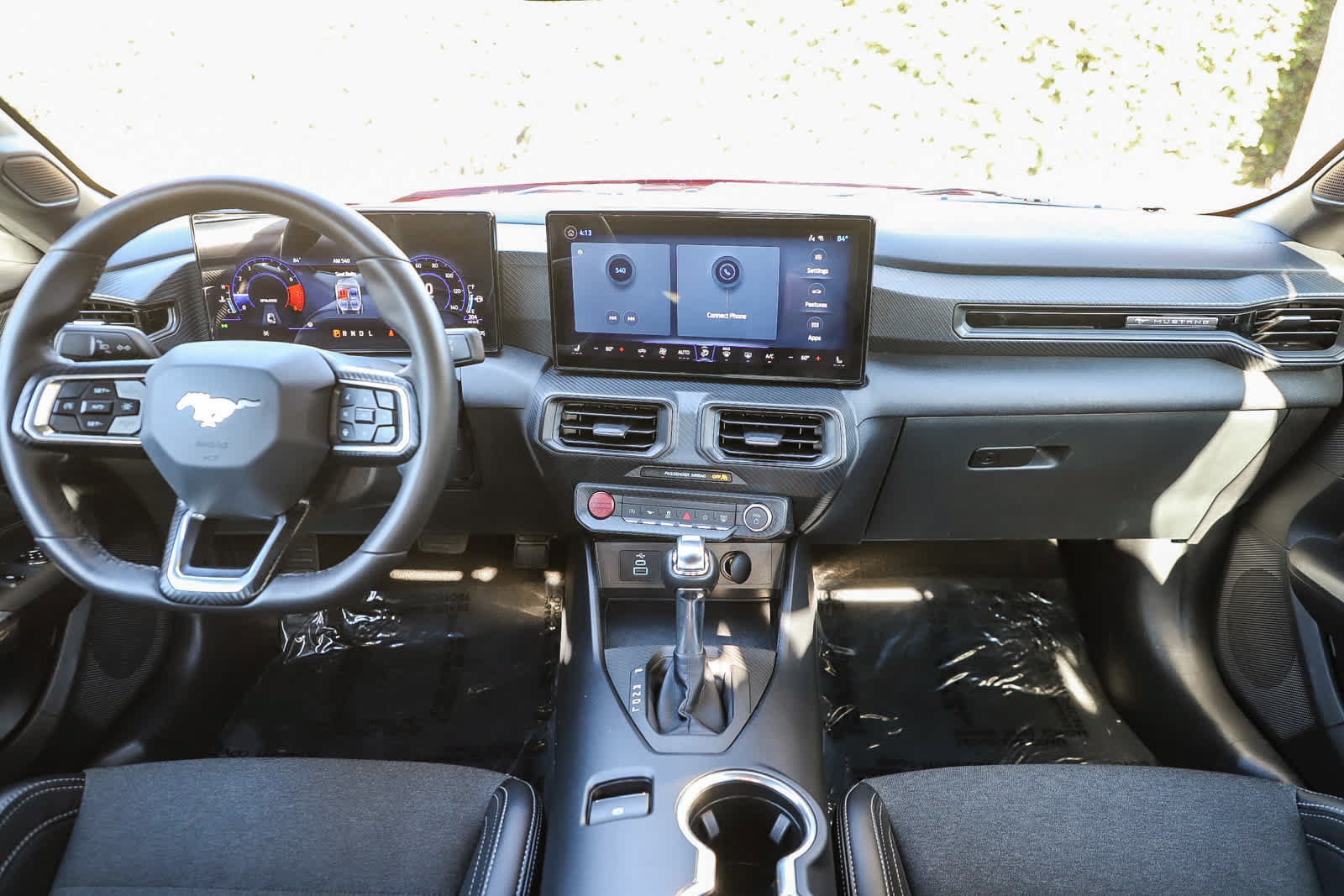 Used 2024 Ford Mustang Coupe RWD image 14