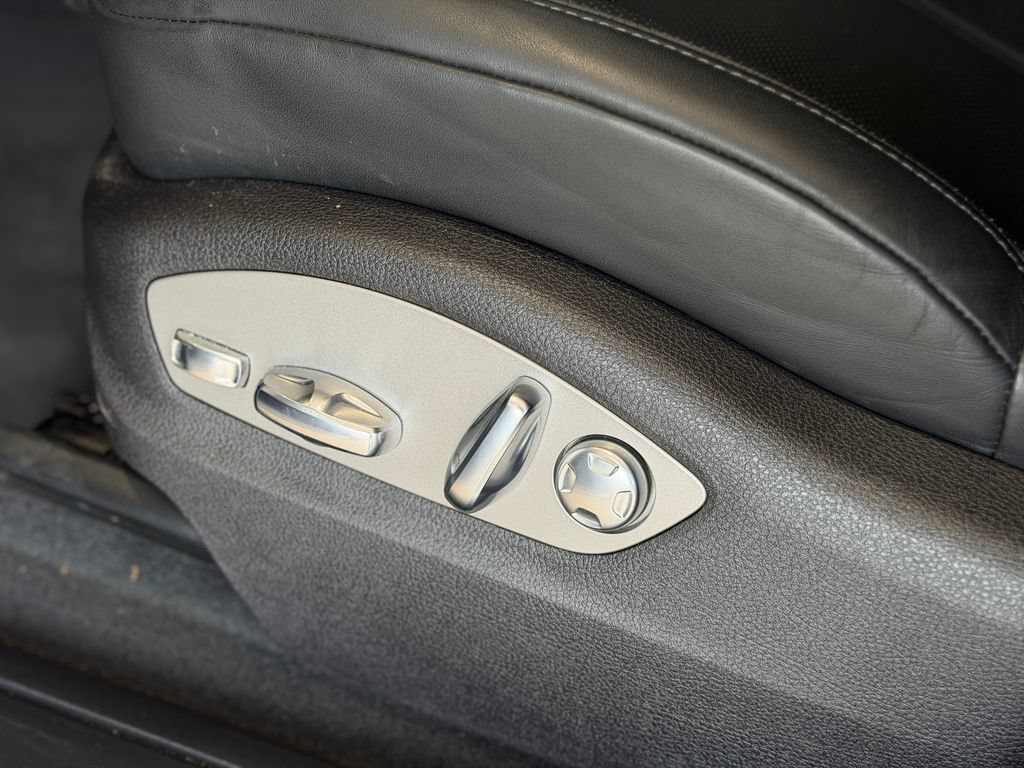 Certified 2026 Porsche Macan AWD/4WD image 28