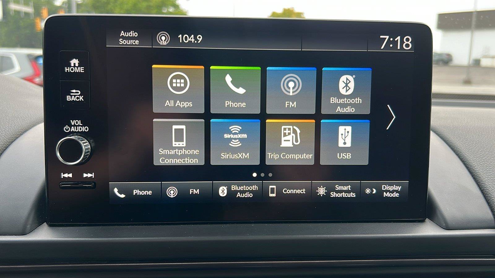 Used 2025 Honda Pilot TrailSport image 29