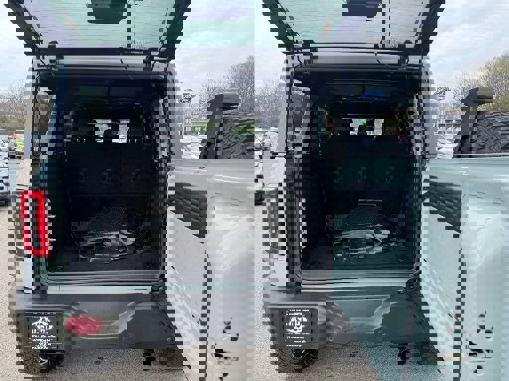 Used 2022 Ford Bronco Wildtrak image 29