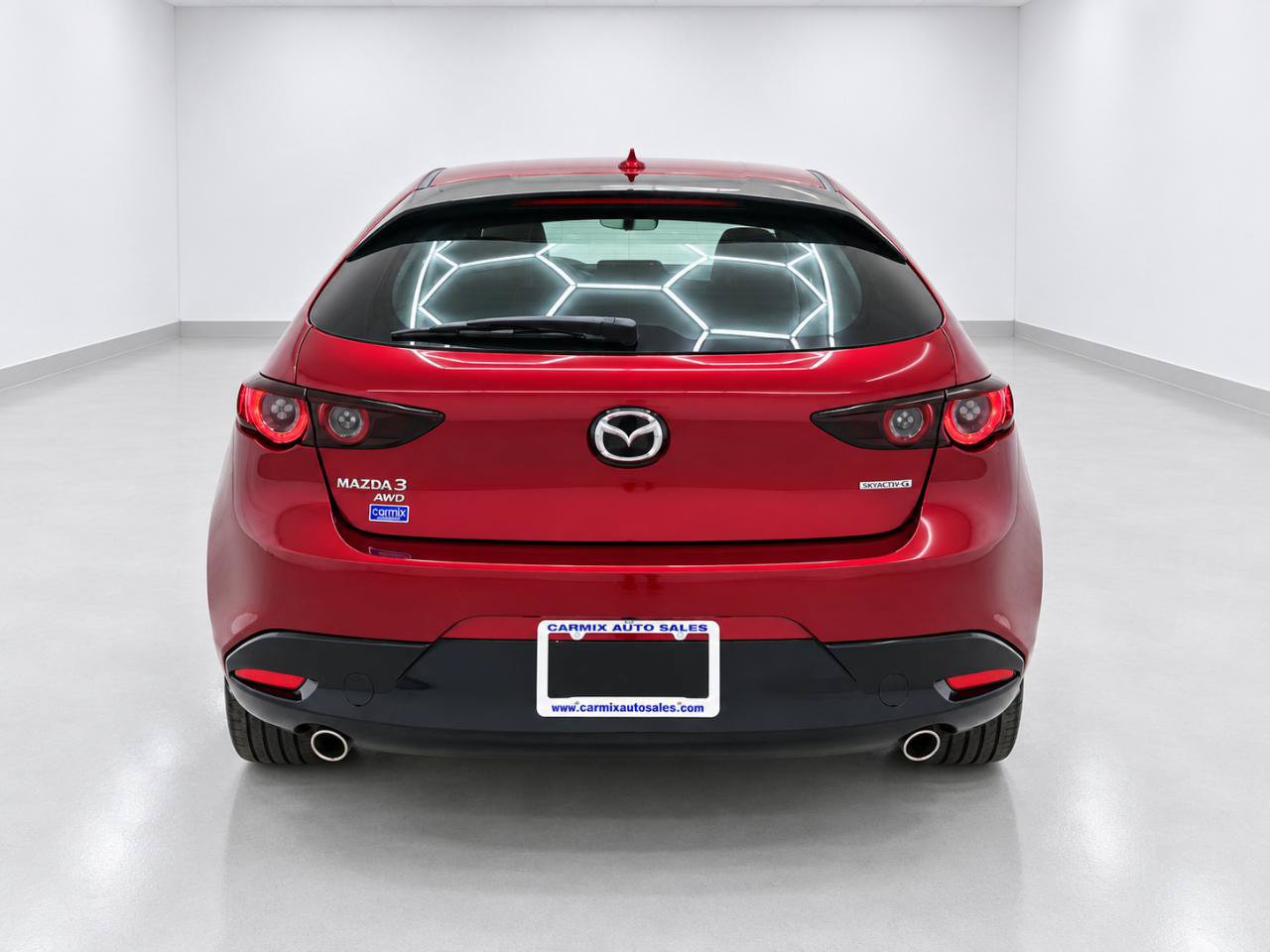 Used 2019 MAZDA MAZDA3 AWD Hatchback w/ Preferred Pkg image 4