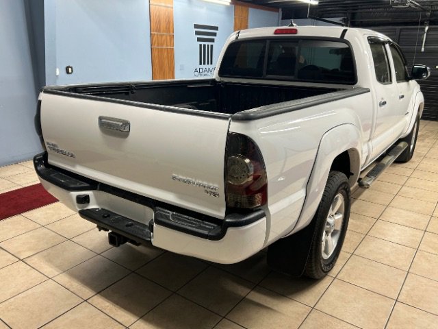 Used 2014 Toyota Tacoma PreRunner w/ TRD Sport Package RWD image 4