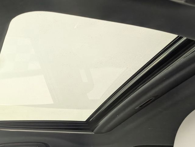 Used 2021 Lexus GX 460 Premium w/ Premium Package image 13