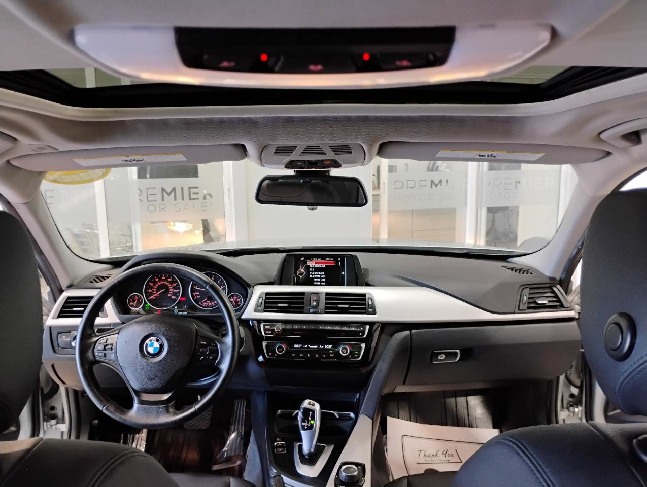 Used 2017 BMW 320i Sedan image 18