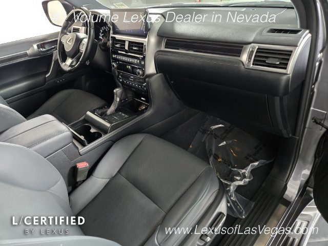 Used 2023 Lexus GX 460 Premium w/ Accessory Package AWD/4WD image 23