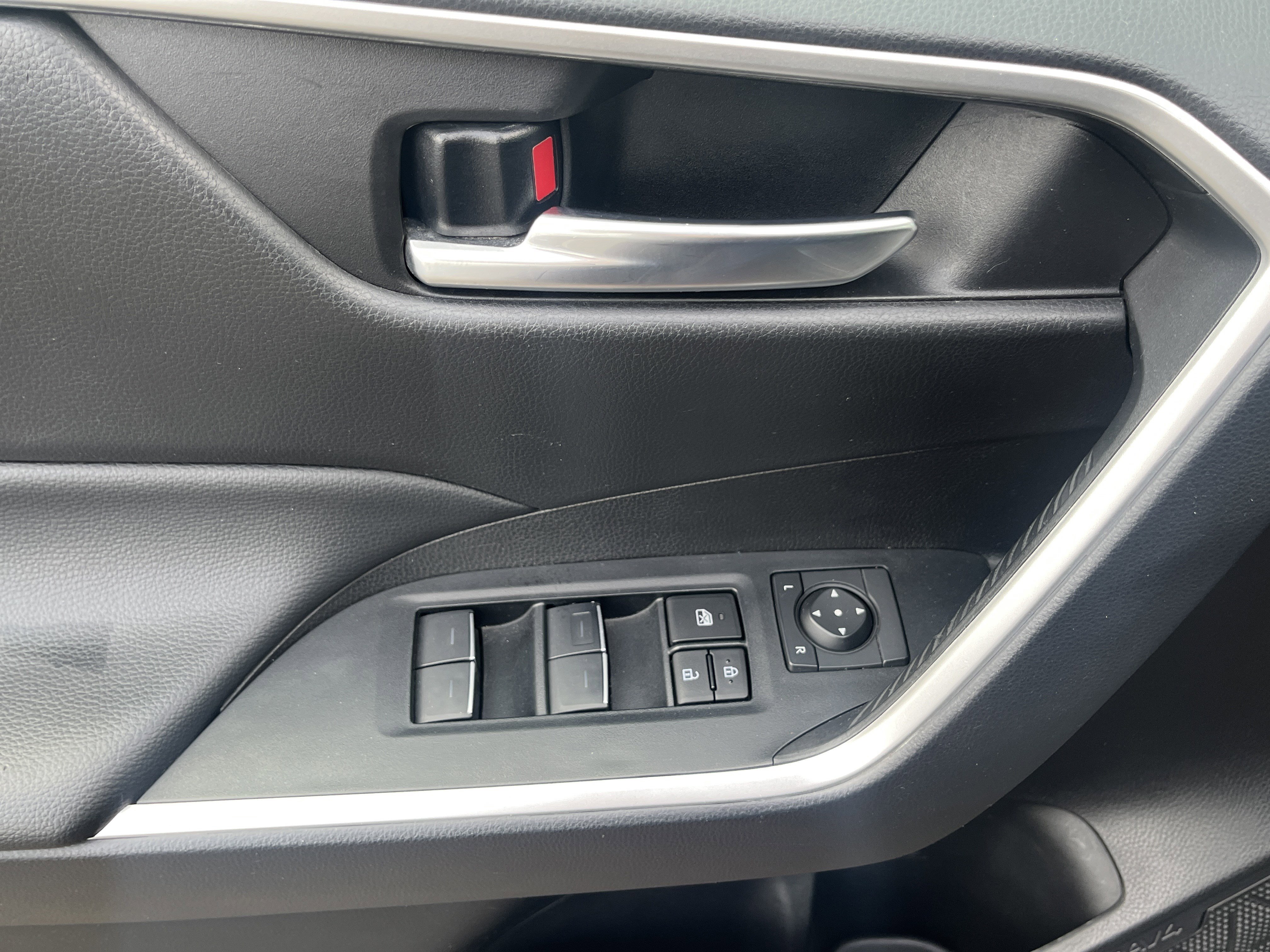 Certified 2024 Toyota RAV4 XLE image 13