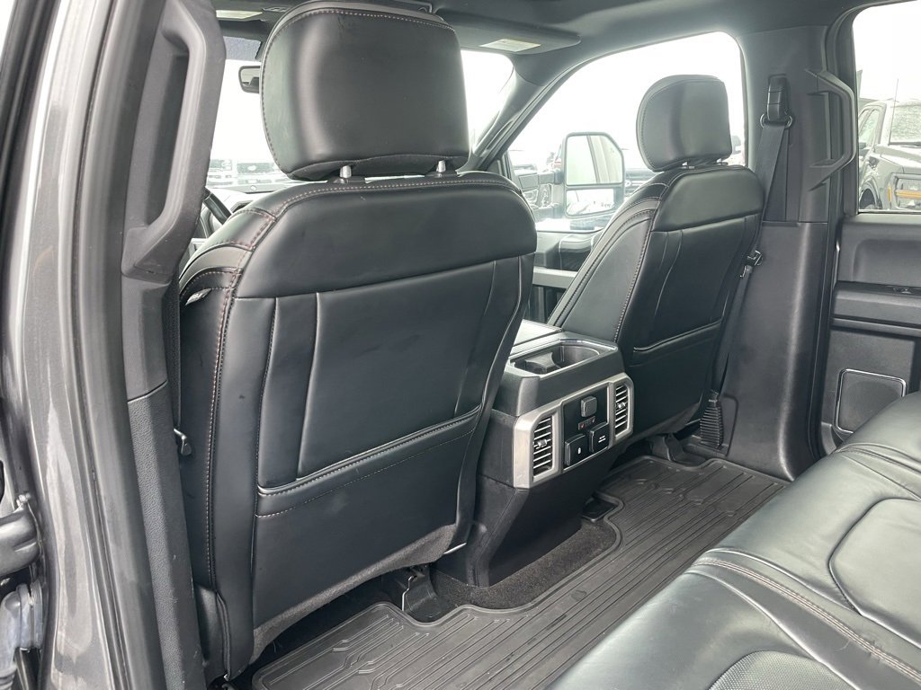 Used 2019 Ford F150 Platinum w/ Equipment Group 701A Luxury image 58