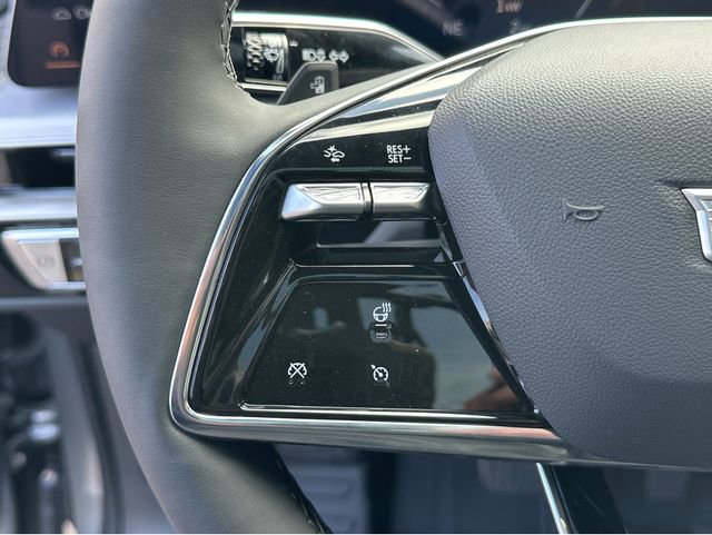 Used 2025 Cadillac Lyriq Sport w/ LPO, Floor Liner Package image 20