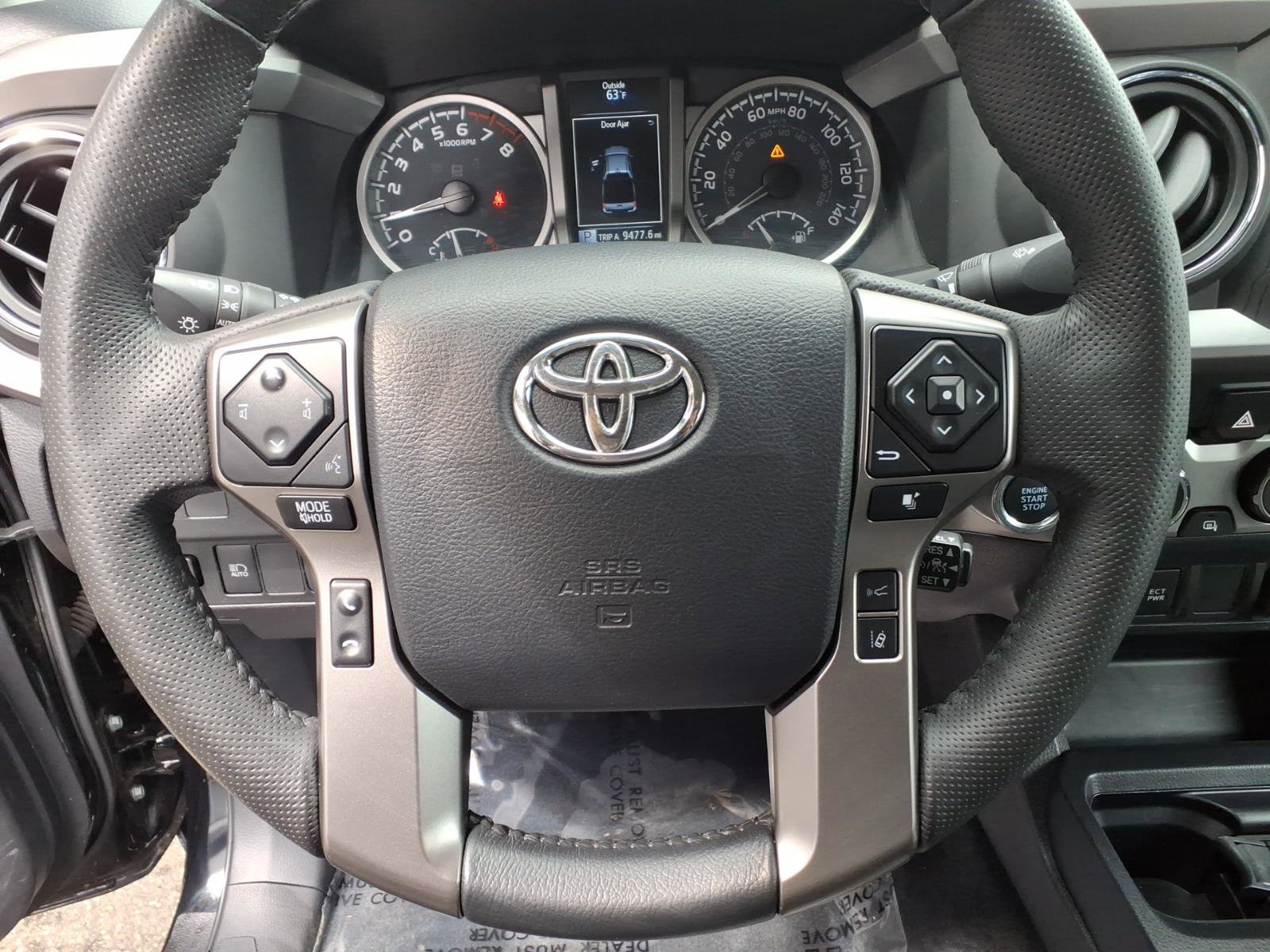 Certified 2023 Toyota Tacoma SR5 AWD/4WD image 17