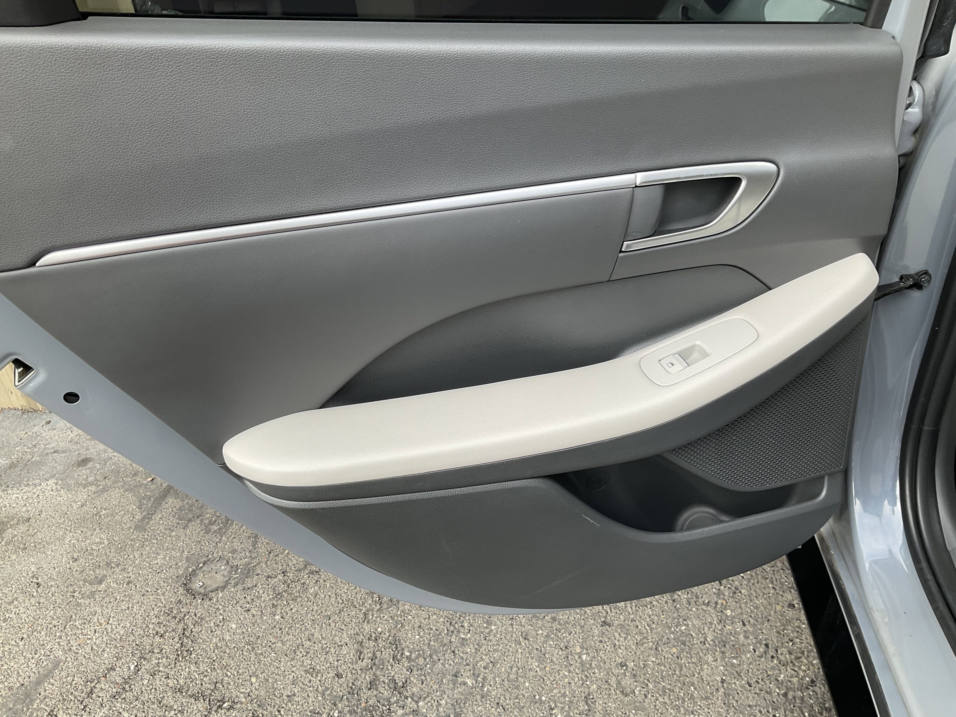 Used 2024 Hyundai Sonata SEL w/ Convenience Package image 36
