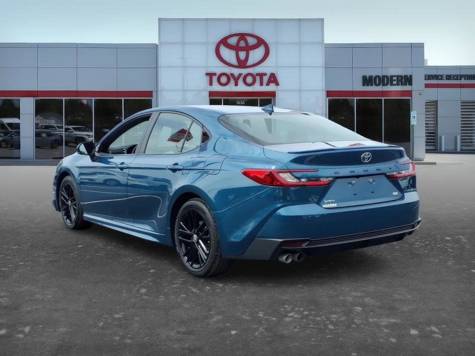 Certified 2025 Toyota Camry SE image 4