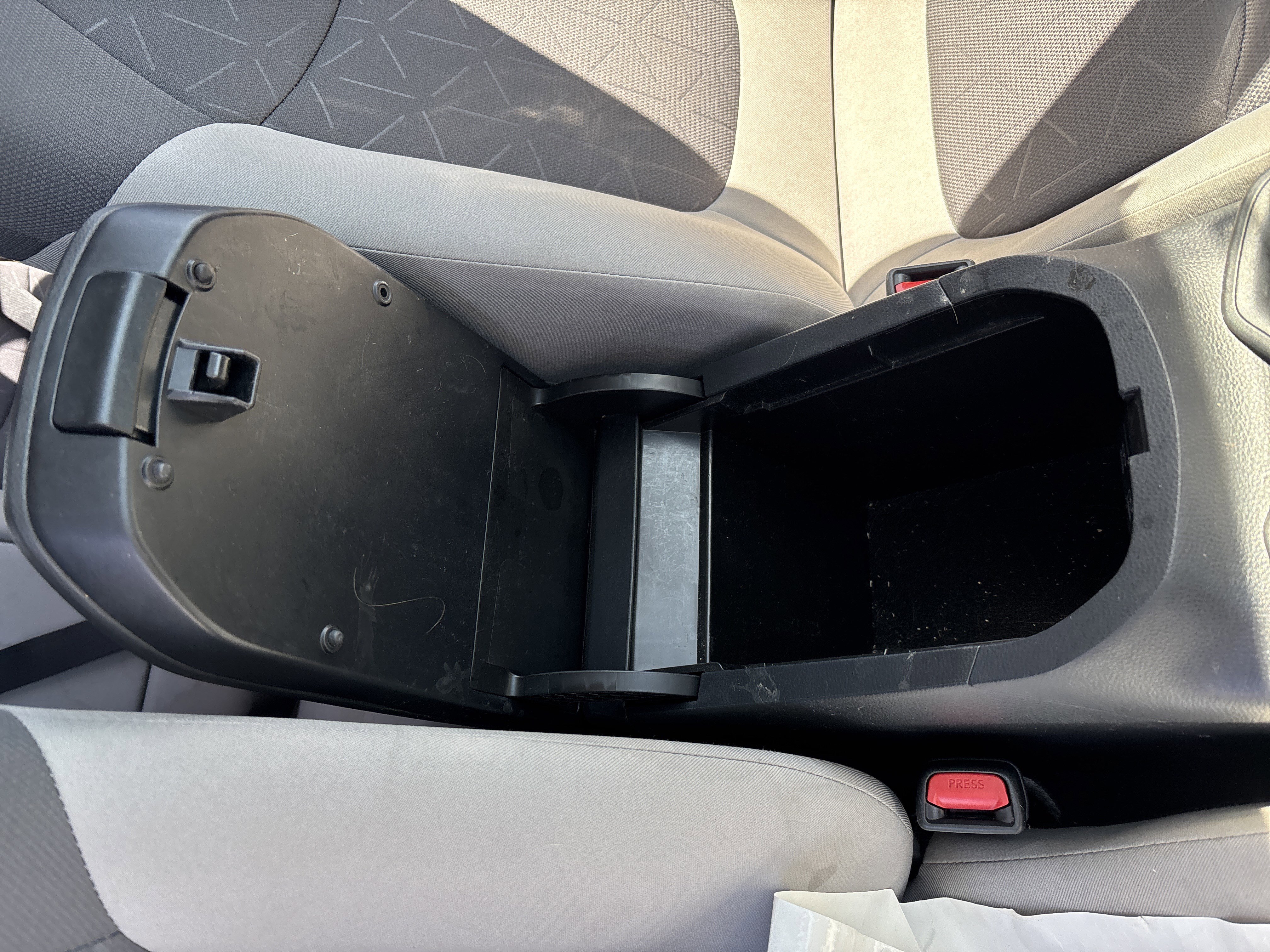 Used 2023 Toyota RAV4 XLE w/ Convenience Package AWD/4WD image 24