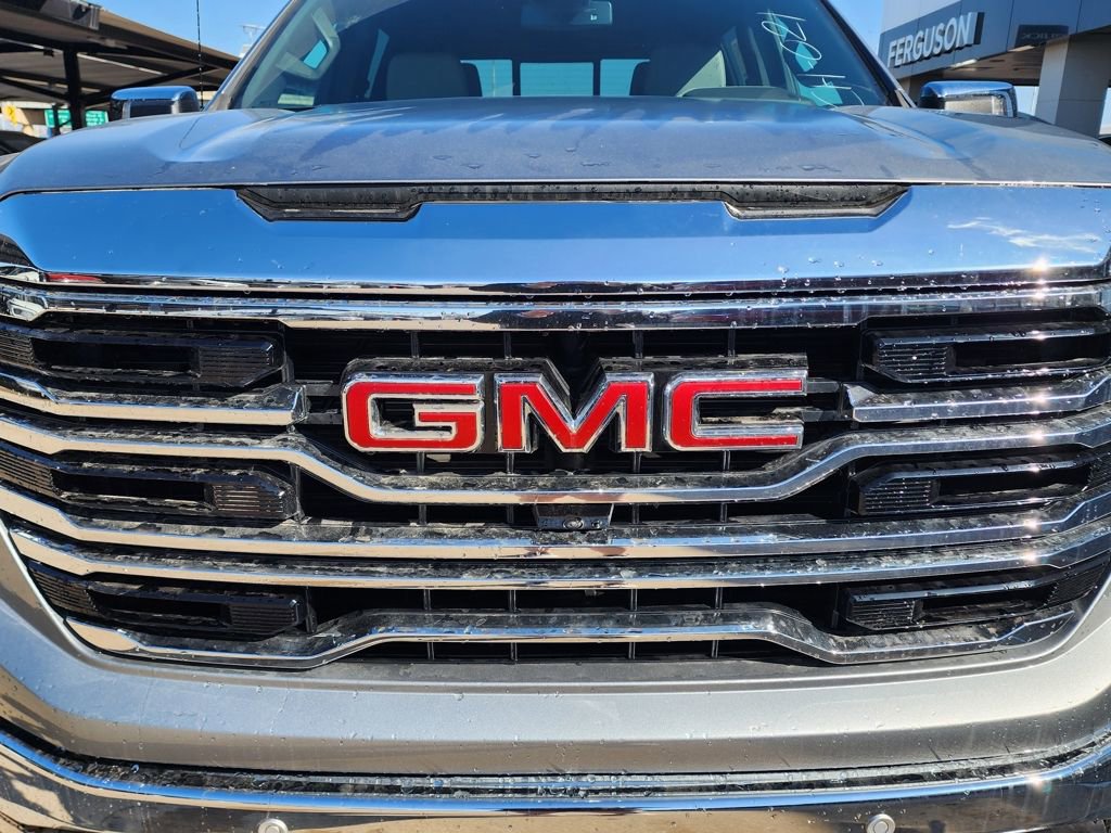 New 2026 GMC Sierra 1500 SLT w/ SLT Premium Plus Package image 10