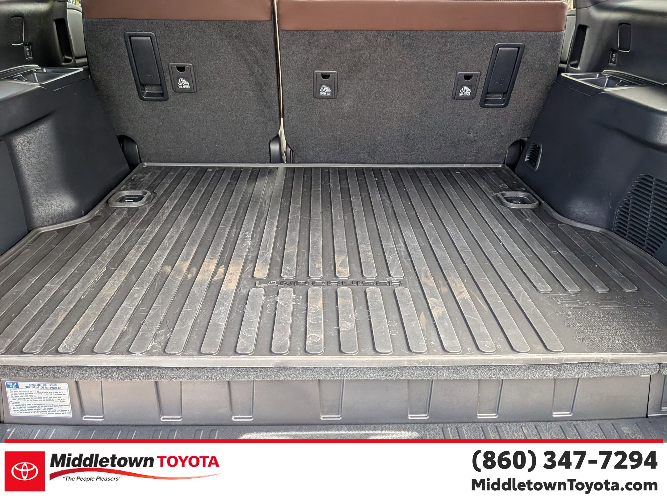 Used 2025 Toyota Land Cruiser w/ Premium Package AWD/4WD image 33