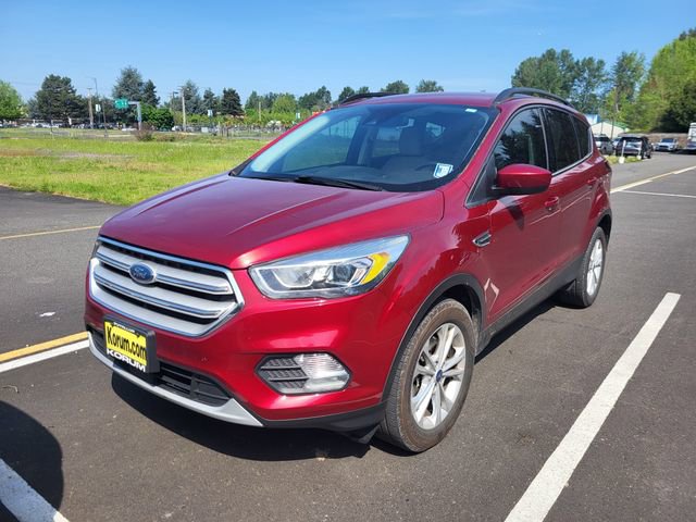 Used 2018 Ford Escape SEL w/ Ford Safe & Smart Package AWD/4WD video 2