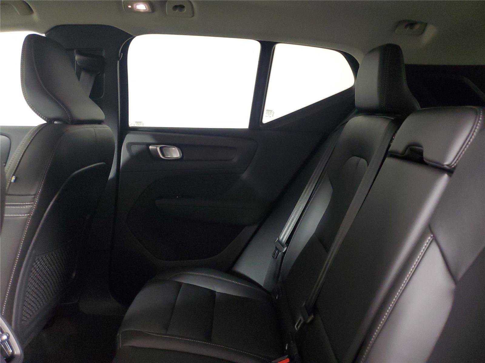 New 2026 Volvo XC40 B5 Plus w/ Climate Package AWD/4WD image 12