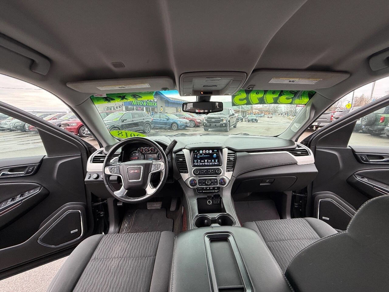 Used 2018 GMC Yukon SLE image 27