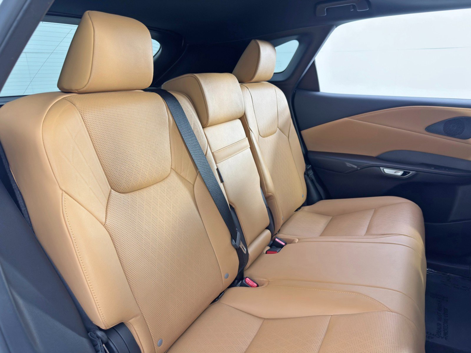 Used 2023 Lexus RX 350 Premium Plus w/ Accessory Package (K3) image 39