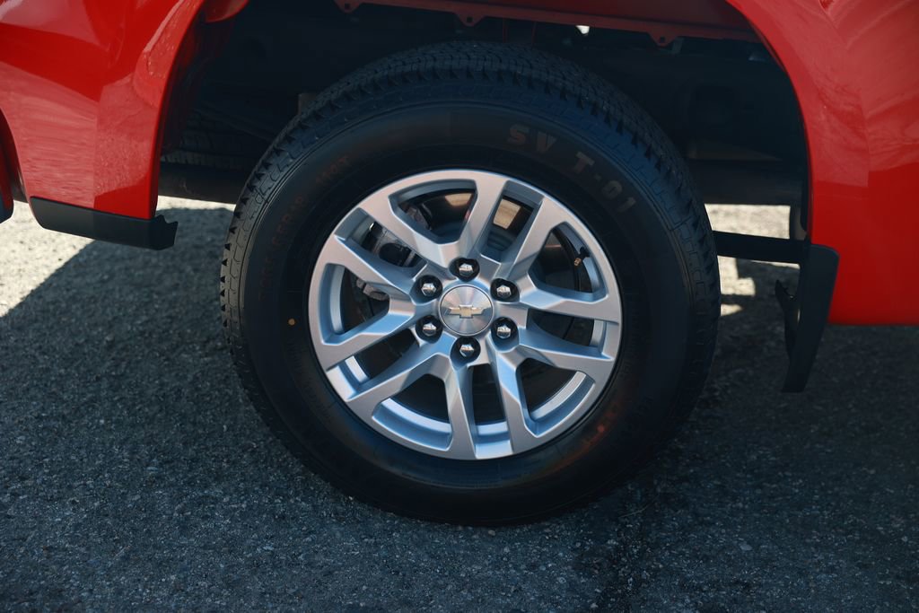 Used 2019 Chevrolet Silverado 1500 LT w/ All-Star Edition image 9