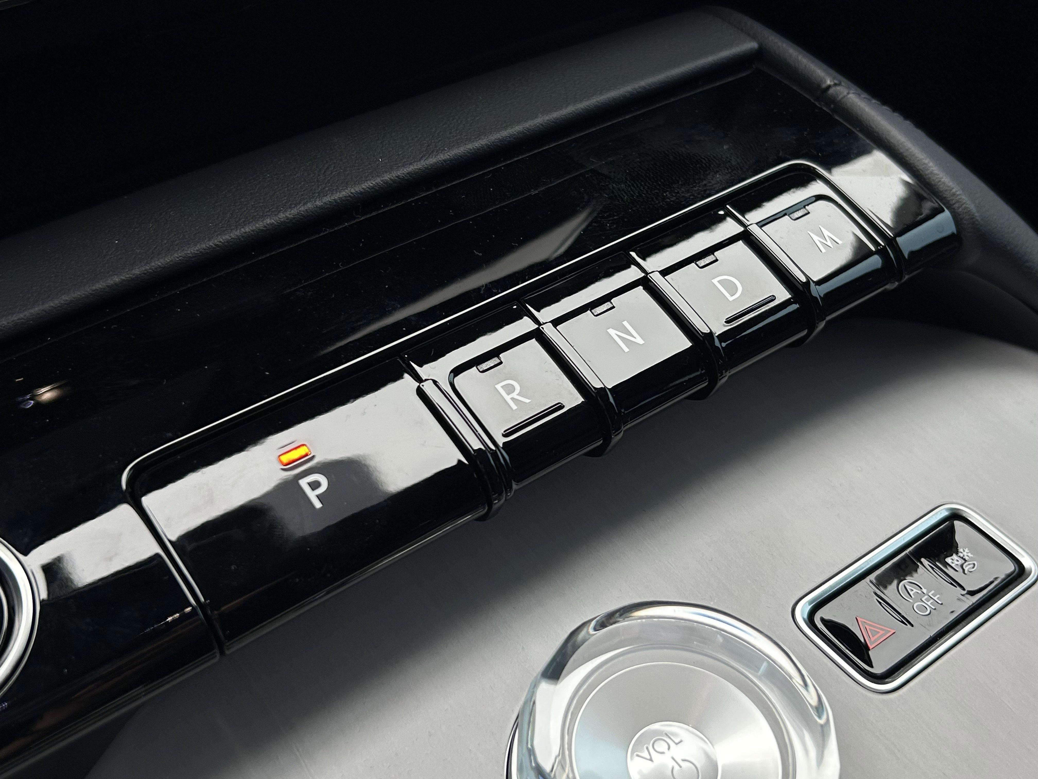 New 2025 Lincoln Navigator L Reserve w/ Jet Appearance Package image 34