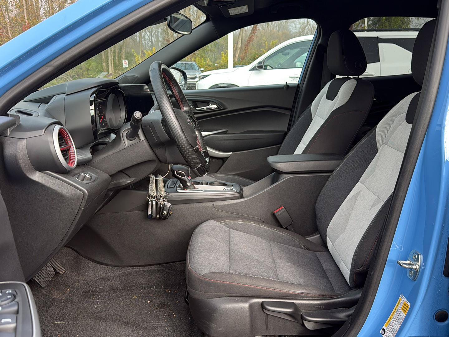 Used 2024 Chevrolet Trax RS w/ Driver Confidence Package FWD image 15