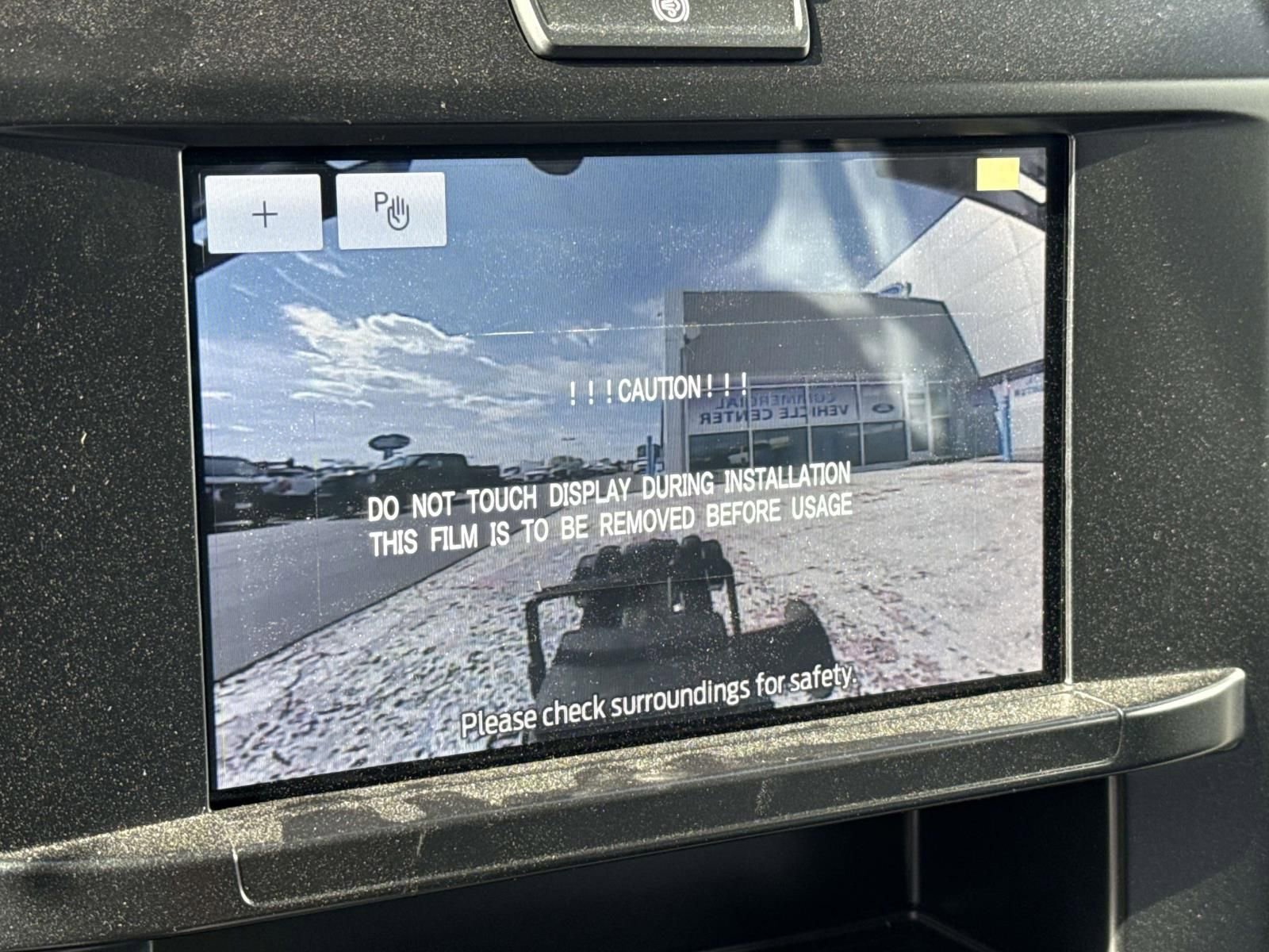 New 2025 Ford F550 4x4 Crew Cab image 15