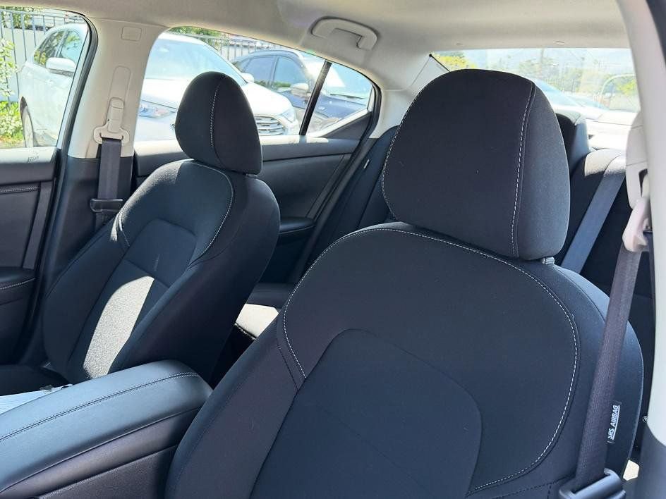 Used 2024 Nissan Sentra S w/ Lighting Package image 22