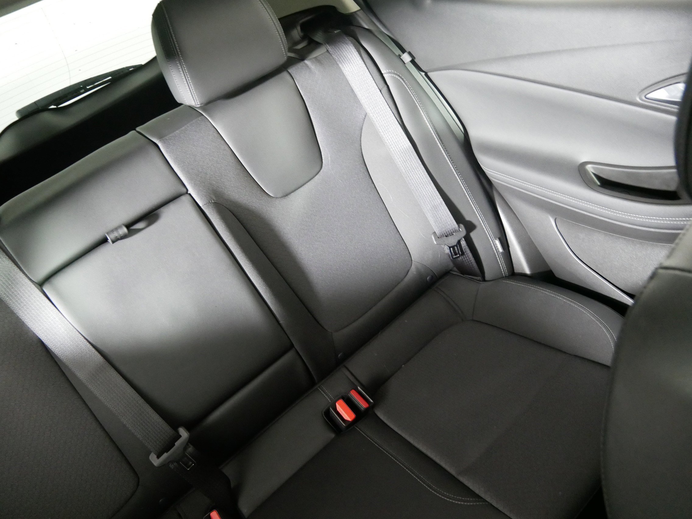 Certified 2022 Buick Encore GX Select w/ Safety Package II image 14