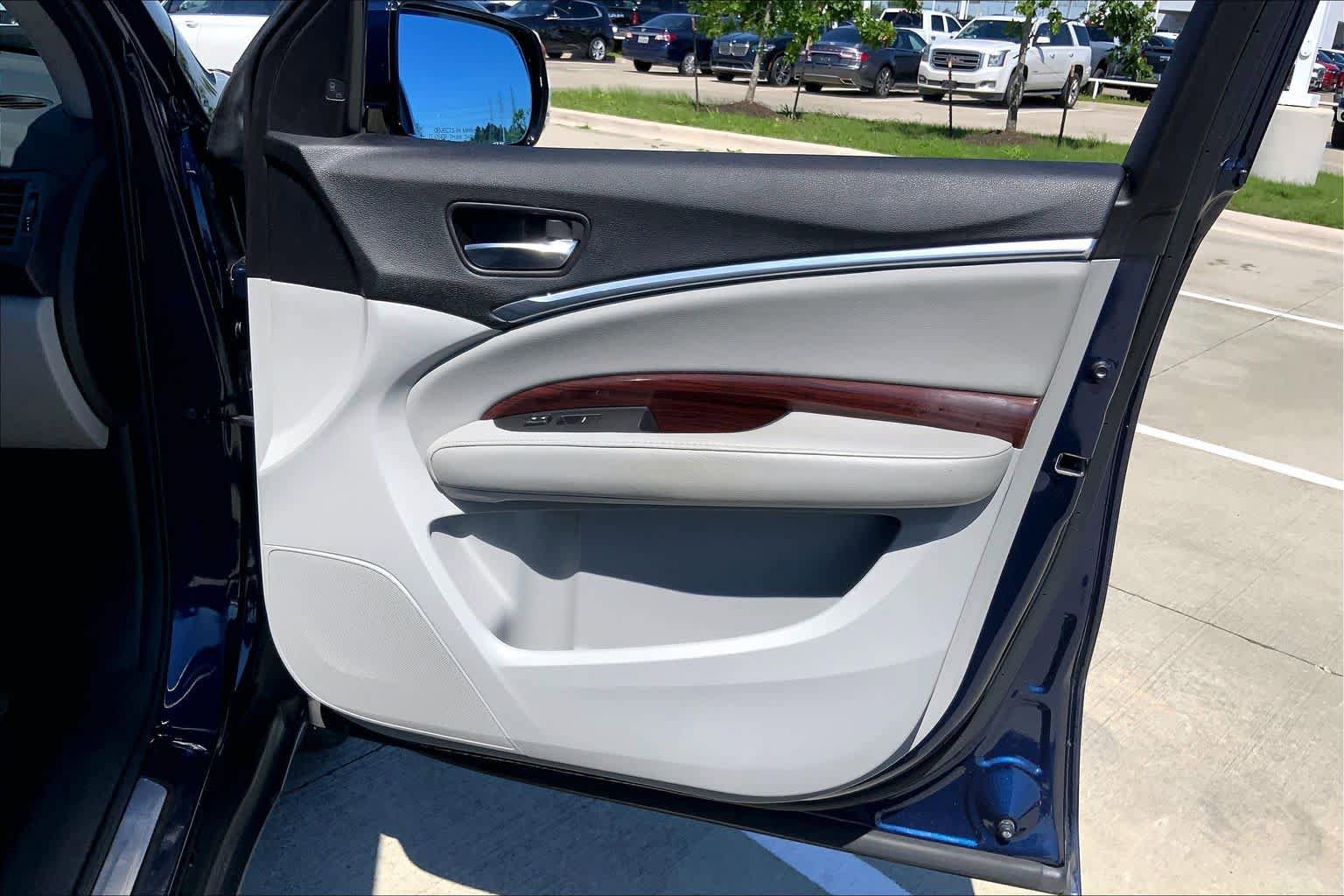 Used 2015 Acura MDX FWD w/ Technology Package image 26