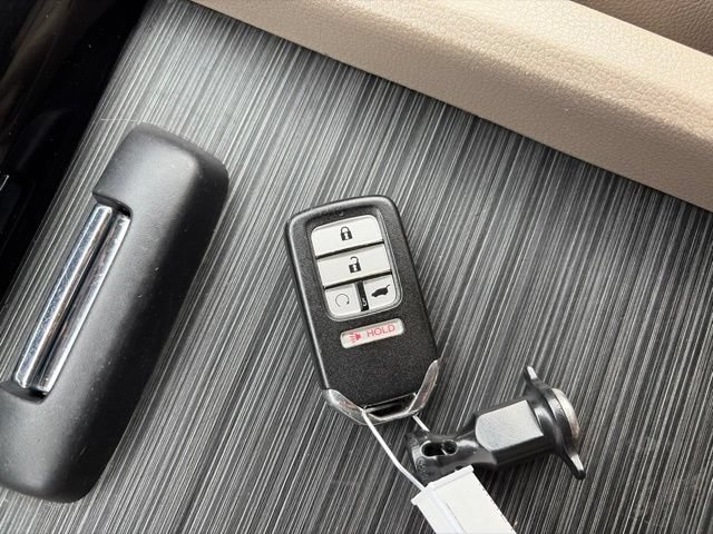 Used 2020 Honda Pilot Touring image 58