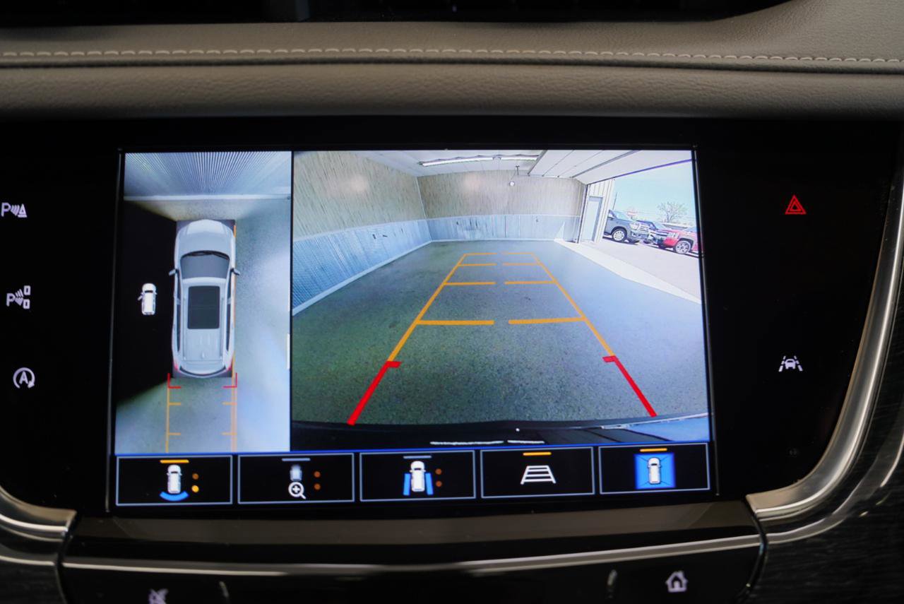 Used 2022 Cadillac XT6 Premium Luxury w/ Technology Package image 18