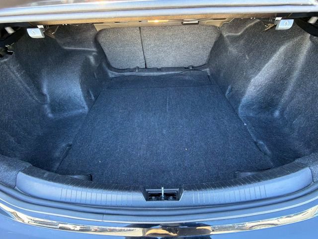 Used 2024 Chevrolet Malibu LT image 12