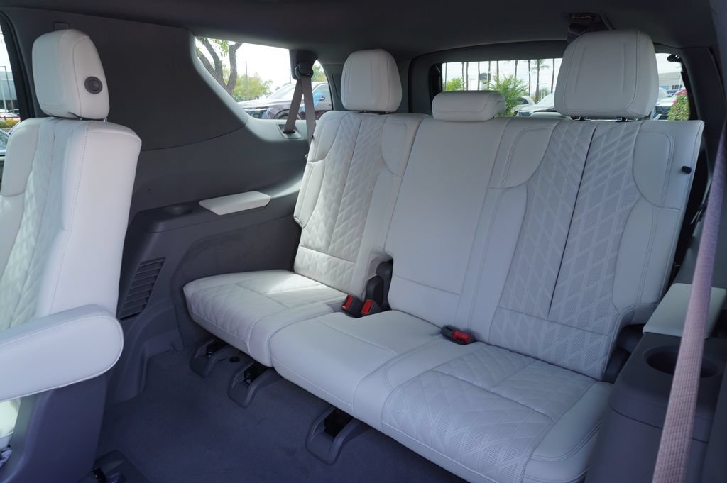 New 2026 Cadillac Escalade IQL Luxury AWD/4WD image 10