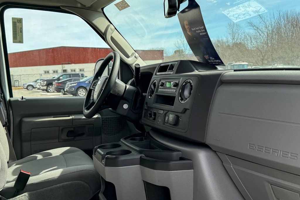 New 2025 Ford E-350 and Econoline 350 Super Duty w/ Power Equipment Group RWD image 15