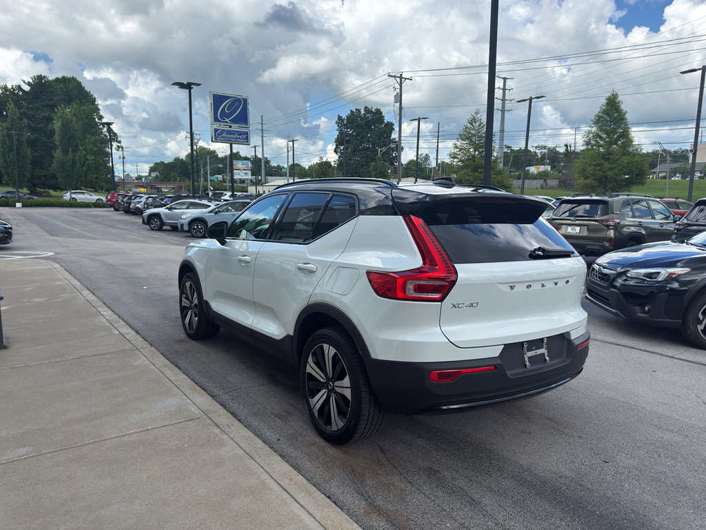 Certified 2023 Volvo XC40 Recharge Plus AWD/4WD image 5