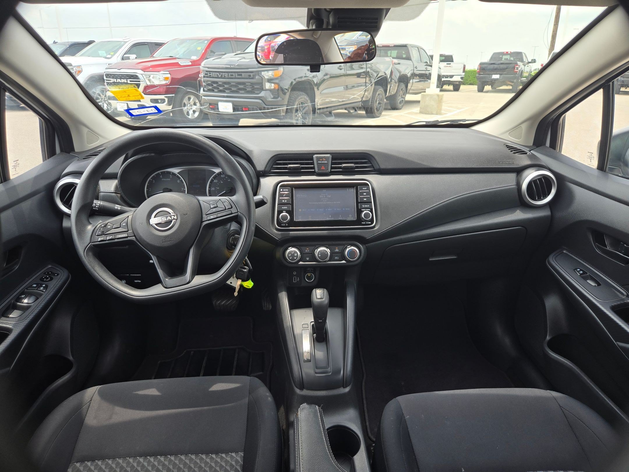 Used 2023 Nissan Versa S FWD image 15