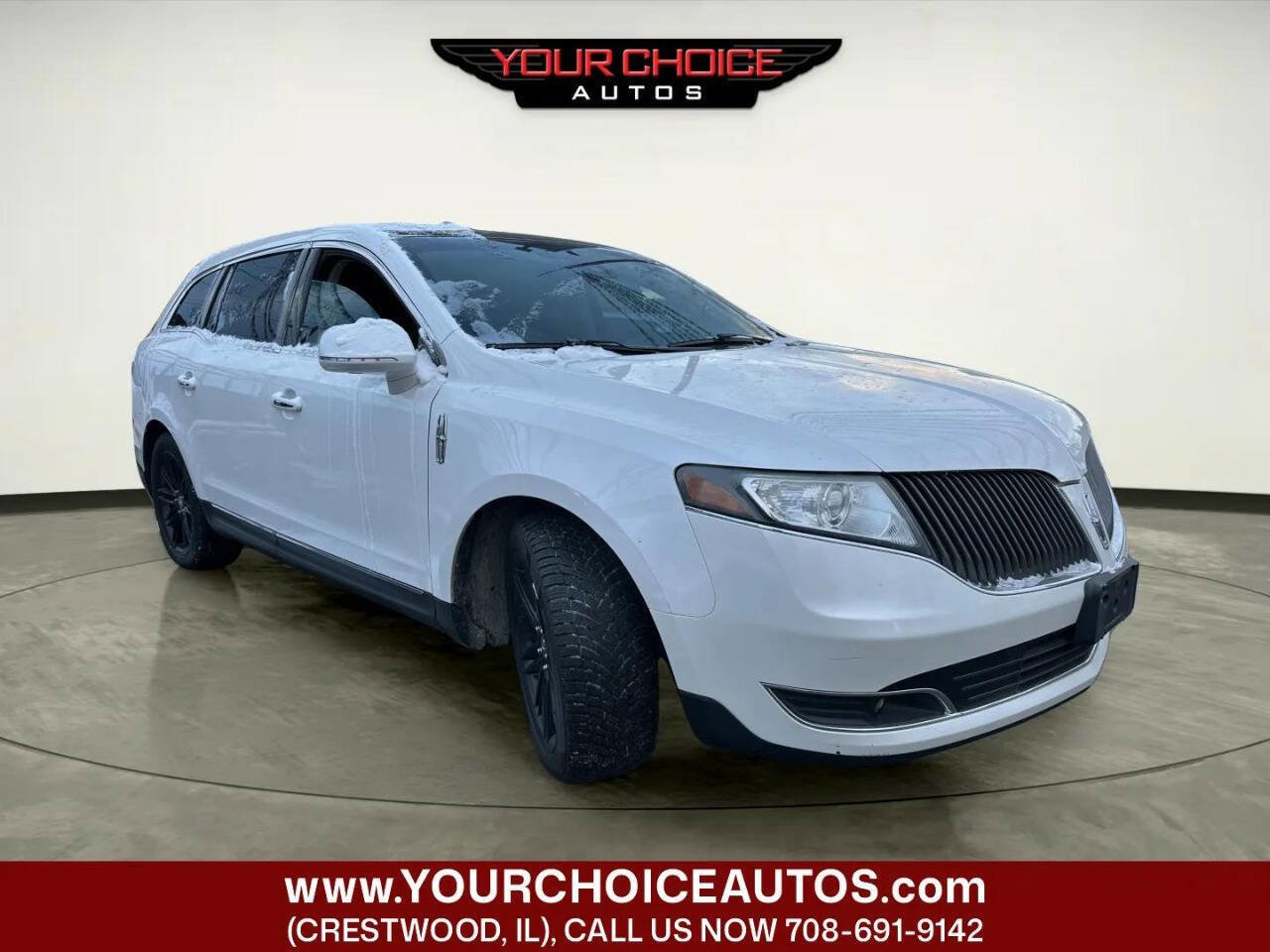 Used 2013 Lincoln MKT AWD image 7