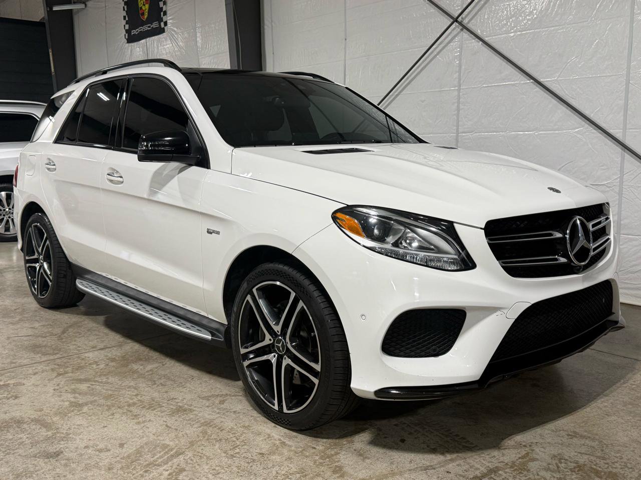 Used 2018 Mercedes-Benz GLE 43 AMG 4MATIC w/ Parking Assist Package image 7