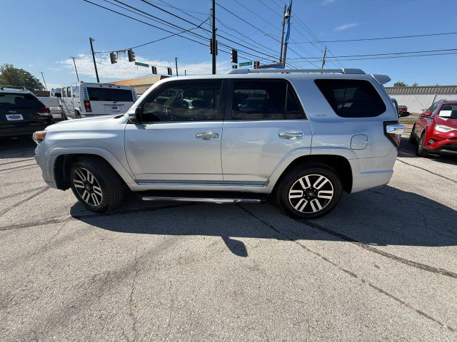 Used 2014 Toyota 4Runner Limited image 3