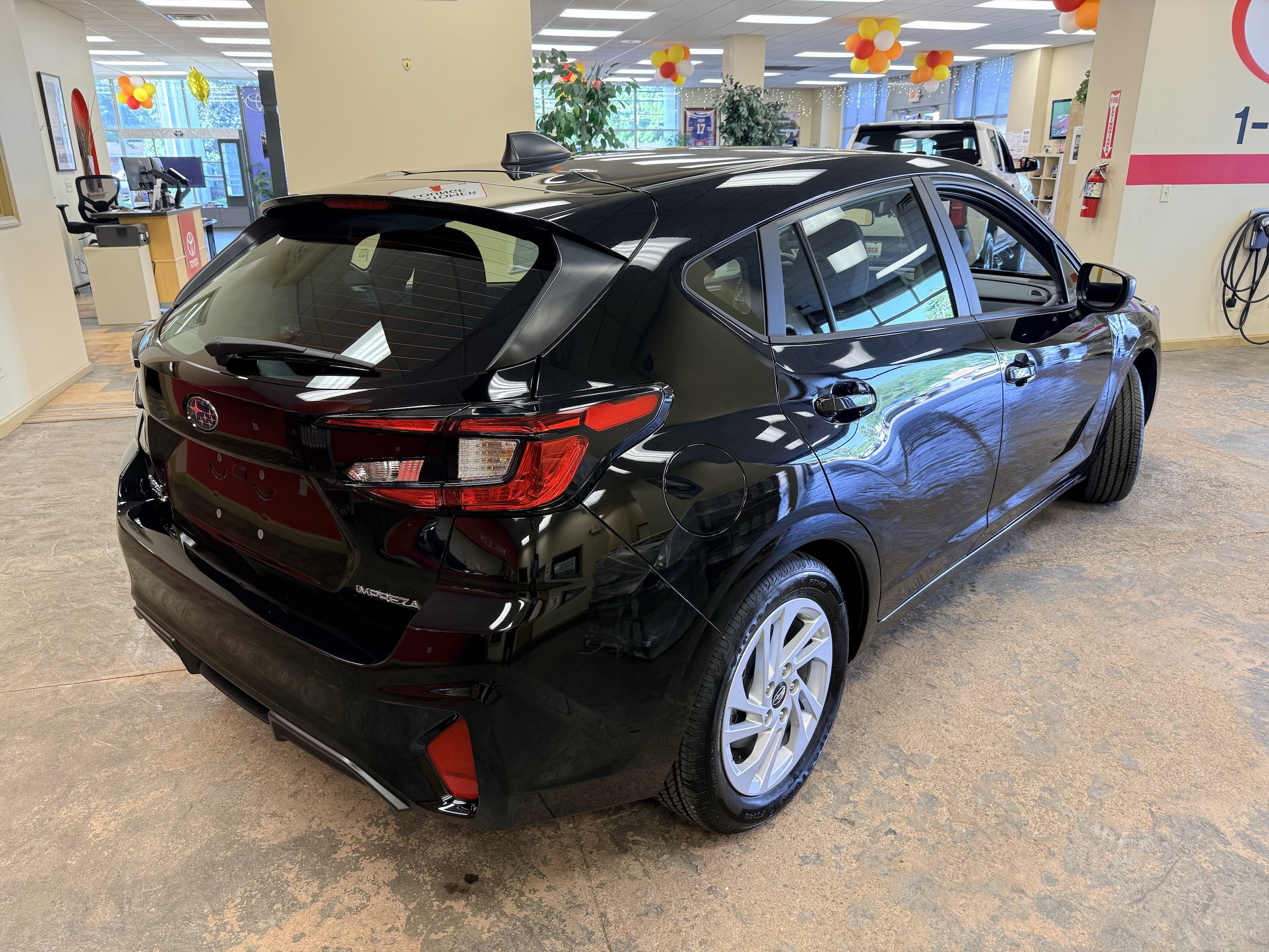 Used 2025 Subaru Impreza 2.0i AWD/4WD image 14